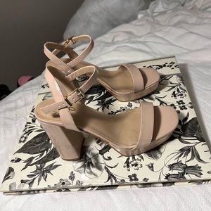Mix No. 6 Nude Heels, US size 6
